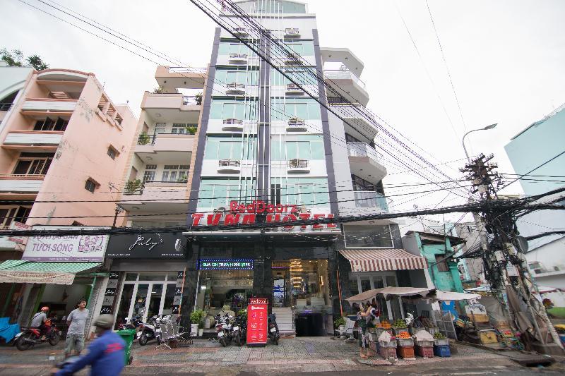 红门Plus酒店-近槟城市场 胡志明市 外观 照片